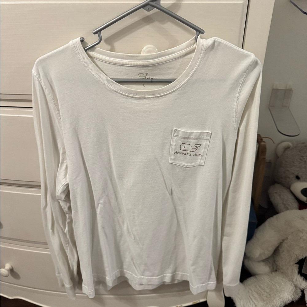 Vineyard Vines Cream Long Sleeve with Whale Logo